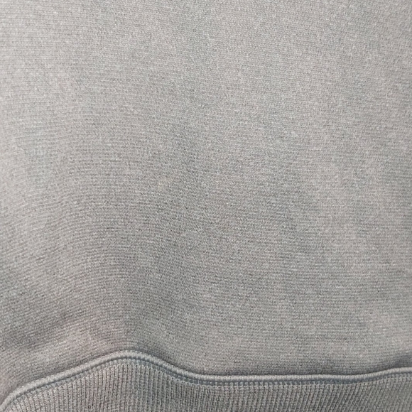 Grey under Armour crew neck sweater - Picture 4 of 4